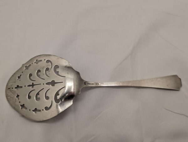 Sterling silver pierced server tray, 8.25, 69g