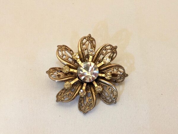 Vintage Gold Filigree Flower Brooch with Rhinestones