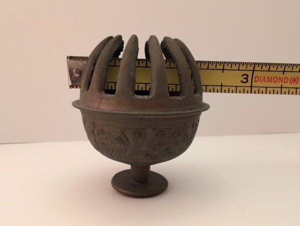 Brass Elephant Claw Bell - 2.5 Ornate Leaves